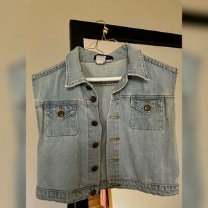 American Apparel denim cropped vest Women’s size medium.